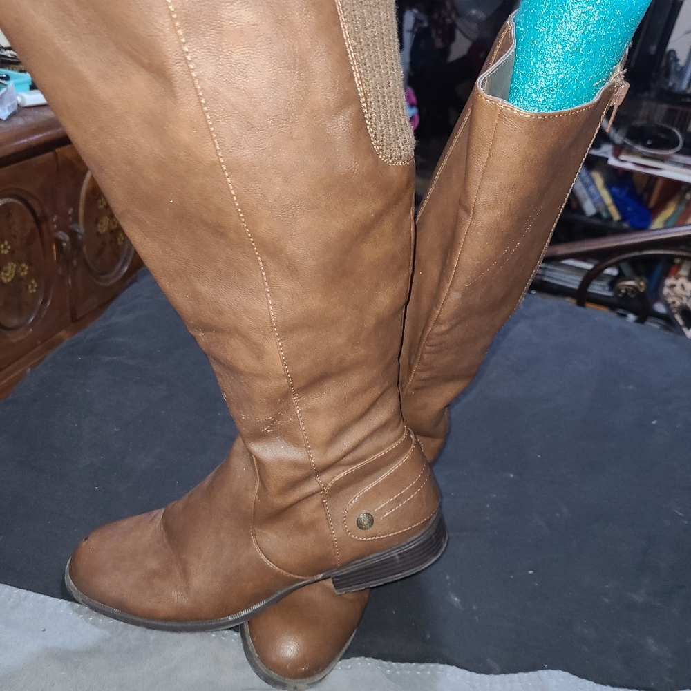 Soft brown boots